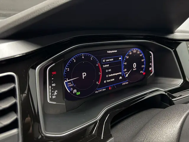 Volkswagen Polo 1.0 TSI R-Line IQ Aut 2023 2023 Benzine 13