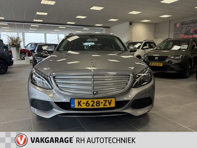 Mercedes-Benz C-Klasse Estate 180 Prestige 2015 Benzine 3