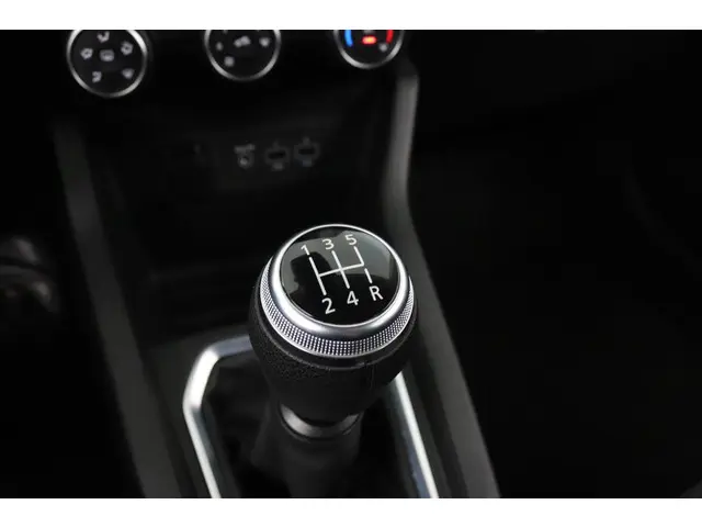 Renault Clio 1.0 TCe Zen 2020 Benzine 32