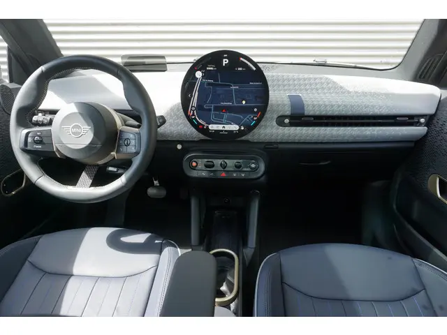 MINI 3-Deurs Cooper E 2025 Elektrisch 9
