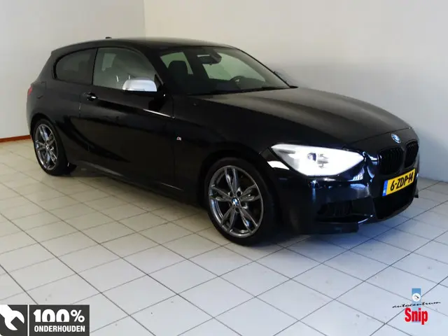 BMW 1 Serie M Sport Edition High Executive 2014 Benzine 14