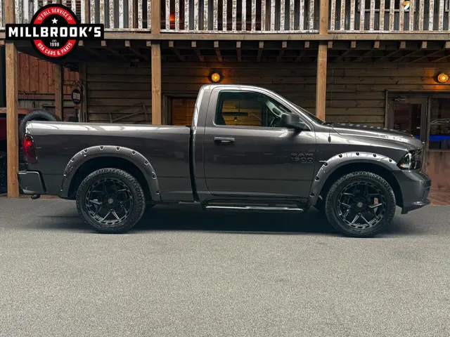 Dodge Ram 1500 5.7 V8 Classic Single Cab 2022 LPG/Gas 7