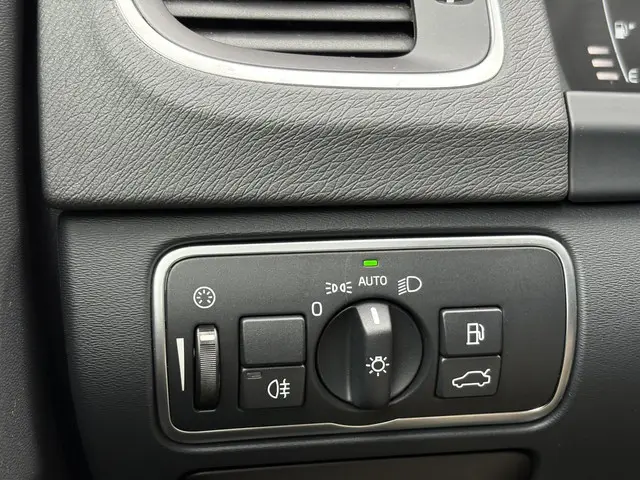 Volvo V60 1.5 T2 Nordic+ 2017 Benzine 26