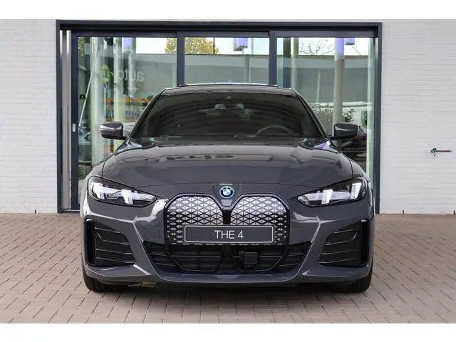 BMW i4 eDrive40 2025 Elektrisch 2