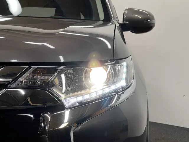 Mitsubishi Outlander 2.0 Business Edition 2018 Benzine 37