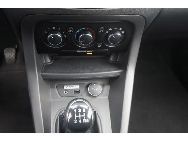 Ford Ka Ka+ 1.2 Trend Ultimate 2017 Benzine 13