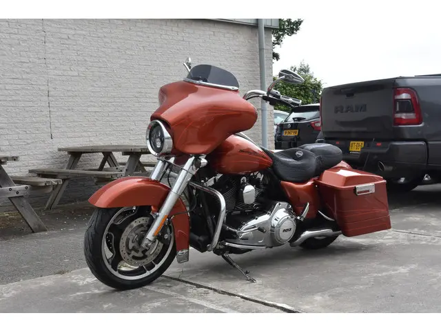 Harley-Davidson Street Glide 103 FLHX 2012 Benzine 4