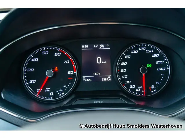 SEAT Arona 1.0 TSI Xcellence 2019 Benzine 26