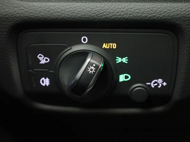 Audi A3 Limousine 35 TFSI/150PK S Line 2019 Benzine 23