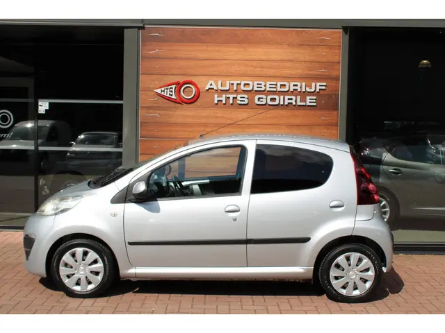 Peugeot 107 1.0 Première Automaat 2012 Benzine 2