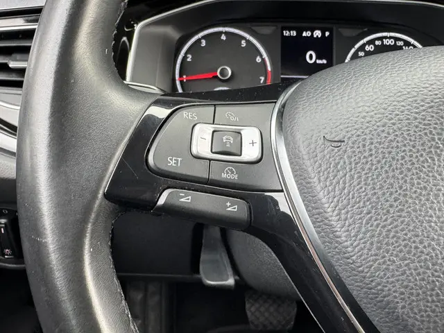 Volkswagen Polo 1.0 TSI HIGHLINE 2020 Benzine 19