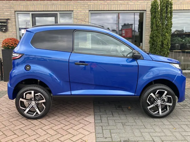 Aixam Crossover Premium 2025 Diesel 12