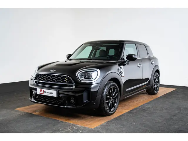 MINI Countryman Cooper SE ALL4 2022 Hybride Benzine 53
