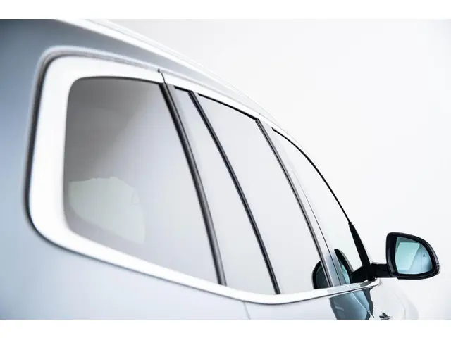 BMW X3 xDrive30e High Executive 2023 Hybride Benzine 50
