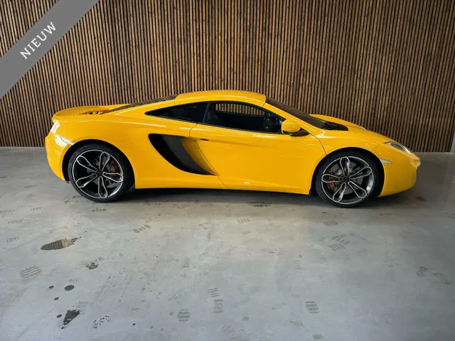 McLaren MP4-12C 3.8| Noselift | Meridian | 2013 Benzine 7