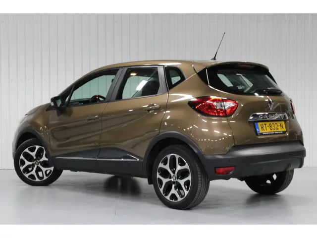 Renault Captur 0.9 TCe Limited 2016 Benzine 9