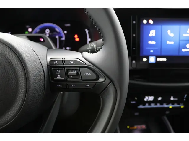 Toyota Aygo X Hybrid 115 pulse 2026 Hybride Benzine 21