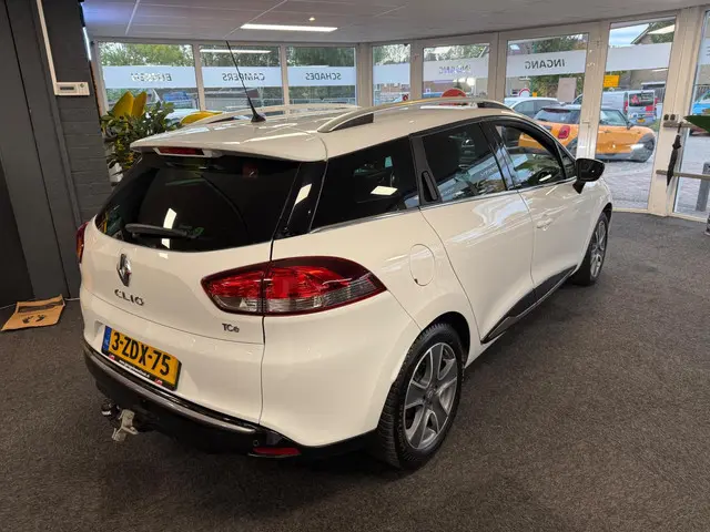 Renault Clio Estate 0.9 TCe Night&Day 2015 Benzine 4