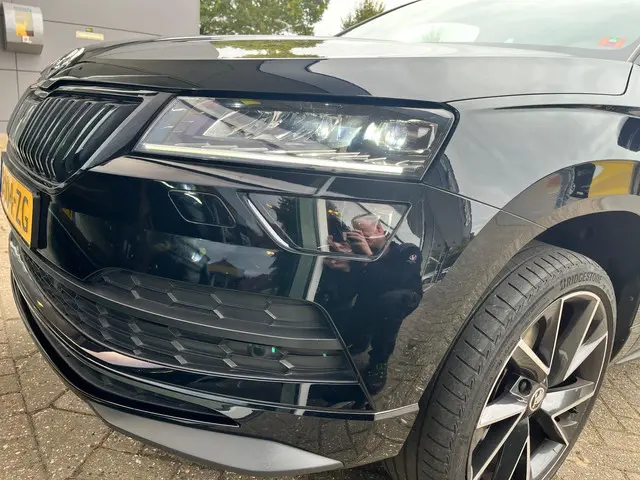 Škoda Karoq 1.5 TSI ACT Sportline Business 2020 Benzine 21