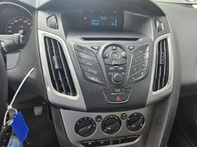 Ford Focus Wagon 1.0 EcoBoost Trend 2013 Benzine 13