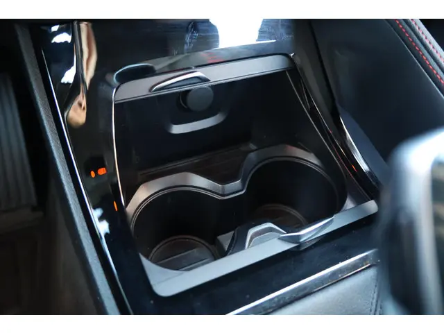 BMW X1 sDrive18i 2019 Benzine 26