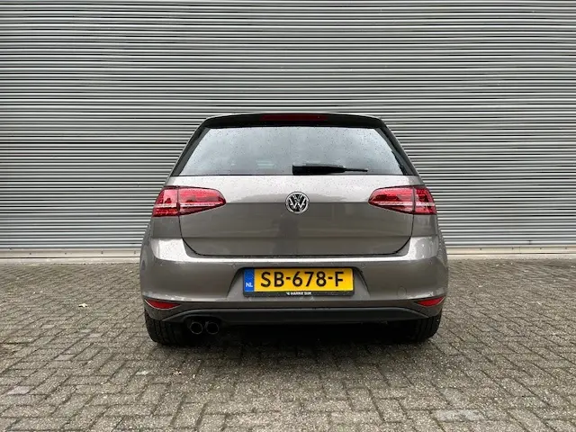 Volkswagen Golf 1.4 TSI ACT Highline R-LINE 2014 Benzine 6