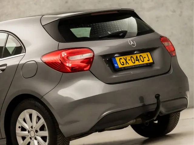 Mercedes-Benz A-Klasse 180 Sport 2013 Benzine 13