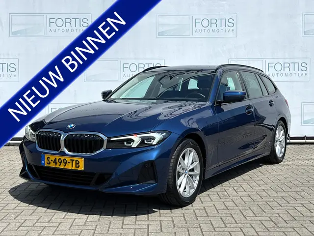 BMW 3 Serie Touring 318i 2023 Benzine