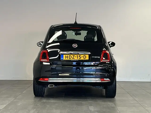 Fiat 500 1.0 Hybrid Dolcevita 2024 Hybride Benzine 10