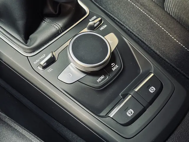 Audi Q2 35 TFSI Advanced edition 2023 Benzine 21