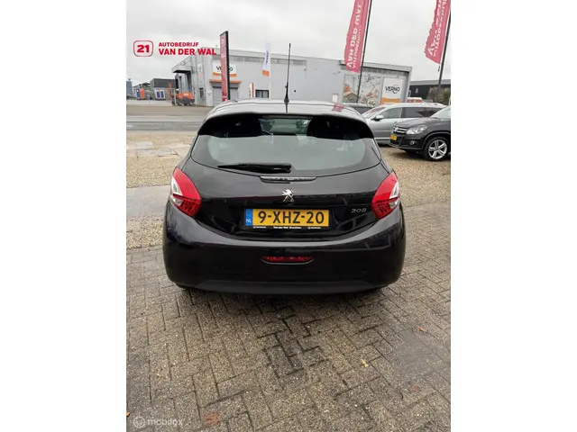 Peugeot 208 3