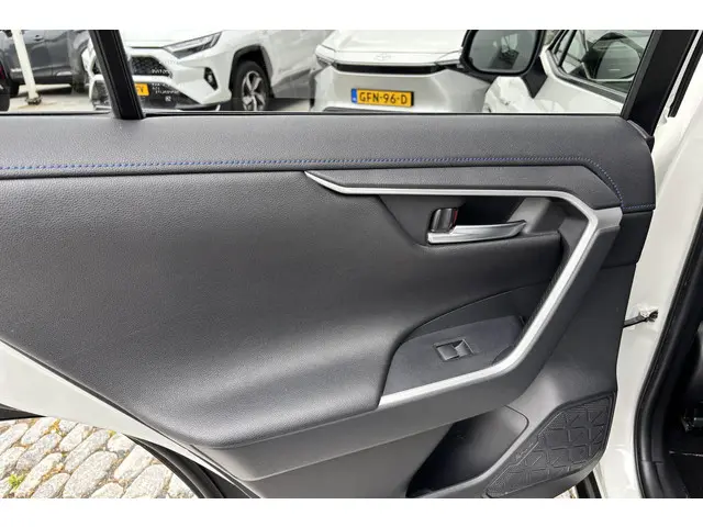 Toyota RAV4 2.5 Hybrid AWD Bi-Tone 2019 Hybride Benzine 35