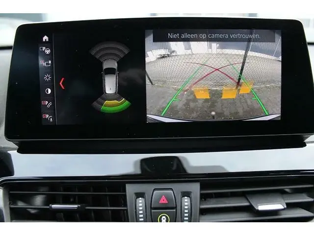 BMW X1 sDrive20i VDL Nedcar Edition 2020 2020 Benzine 12
