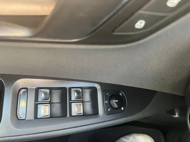 SEAT Leon ST 1.2 TSi 110 pk Style 2014 Benzine 18