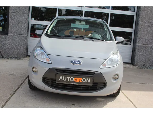 Ford Ka 1.2 Titanium X Pack / Chrome Pack 2015 Benzine 34
