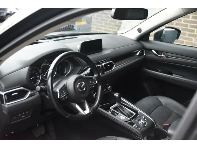Mazda CX-5 2.5 4WD SkyActiv-G 194 Luxury 2017 Benzine 6