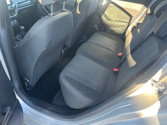 Ford Fiesta 1.1 Trend , navigatie , airco 2019 Benzine 6