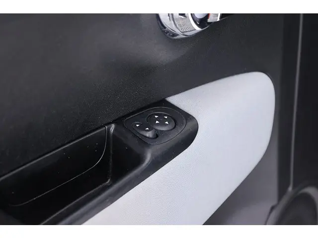 Fiat 500 1.0 Hybrid Pop | AIRCO 2020 Benzine 7