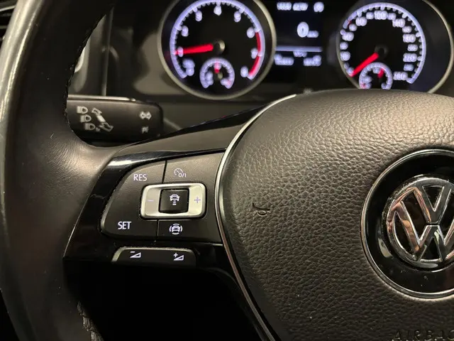 Volkswagen Golf 1.0 TSI Comfortline 2019 Benzine 13