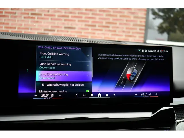 BMW 5 Serie Touring 520i M-Sport 2024 Benzine 14