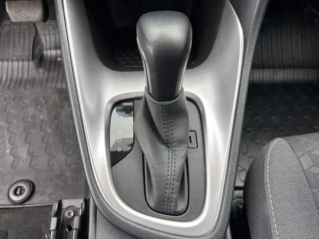 Mazda 2 Hybrid 1.5 Pure 2023 Hybride Benzine 16