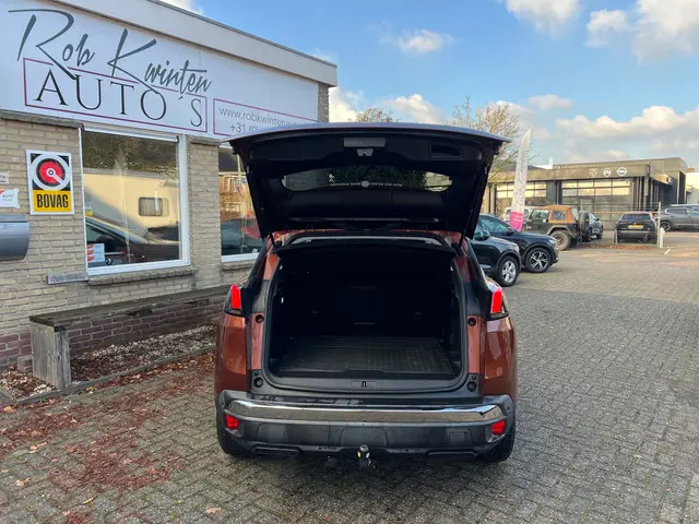 Peugeot 3008 1.2 PureTech Allure Automaat 2017 Benzine 8