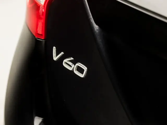 Volvo V60 1.6 T3 Momentum Sport 2014 Benzine 23