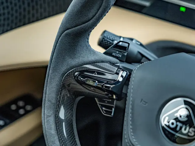 Lotus Emeya S 102 kWh 2026 Elektrisch 55