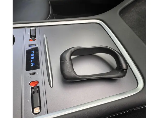 Tesla Model 3 Performance AWD 75 kWh 2023 Elektrisch 18