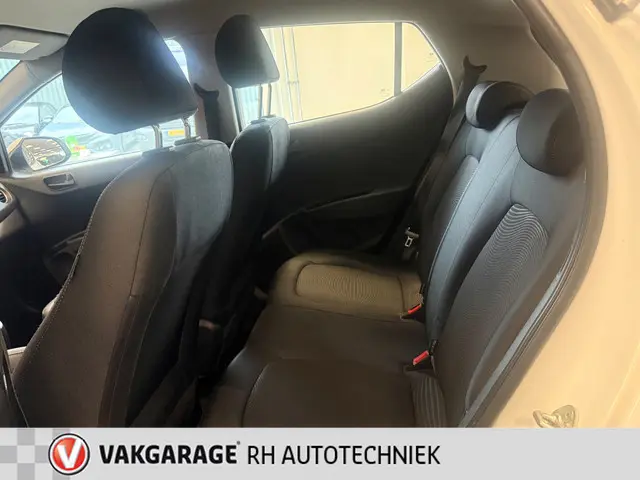 Hyundai i10 1.0i Comfort 2019 Benzine 8