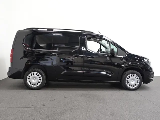 Opel Combo 1.5D 130PK L2H1 Edition Automaat 2022 Diesel 36