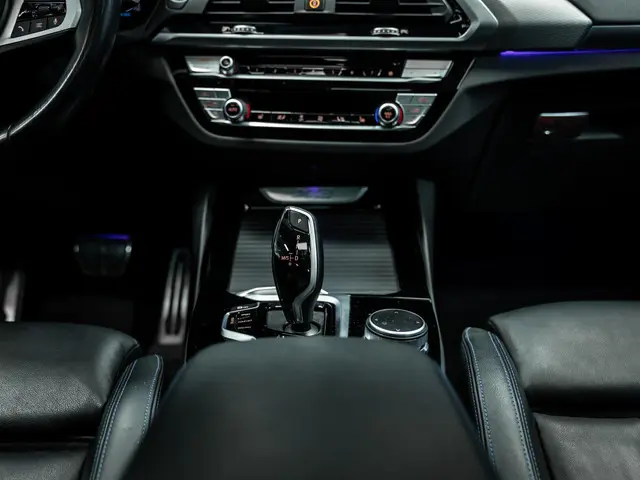 BMW X3 xDrive30e High Executive 2021 Hybride Benzine 18