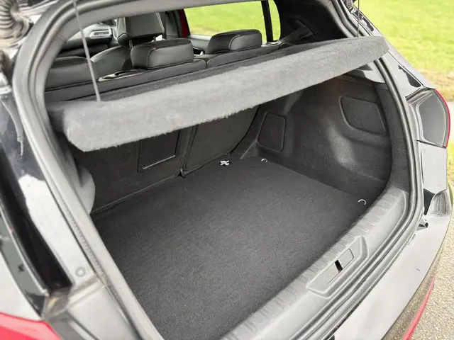 Peugeot 308 1.6 e-THP GTi 270pk 2016 Benzine 30