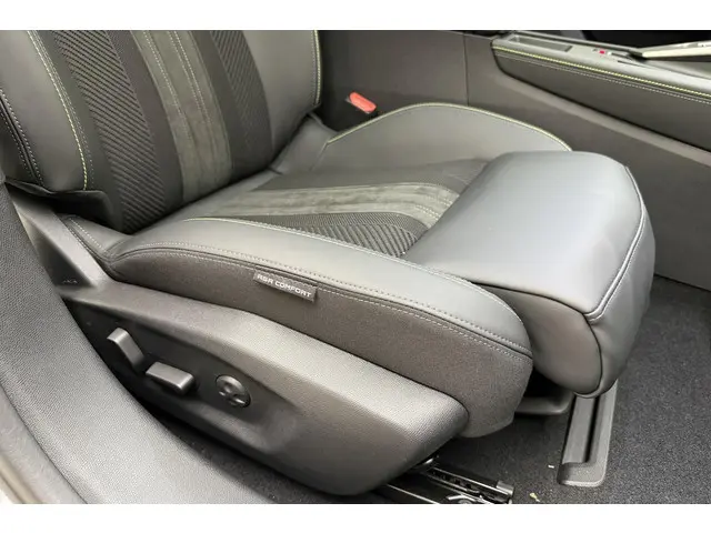 Peugeot 408 e-408 GT Avantage 58 kWh 2025 Elektrisch 15